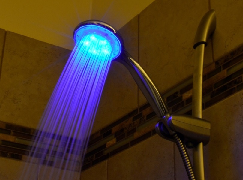 6 LED Duschköpfe Test - Zaubern Sie aus Ihrem Badezimmer eine Wohlfühloase (2023)