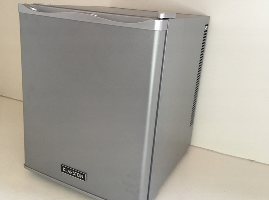 8 Mini Kühlschränke Test – Klein aber Kraftvoll (Sommer 2022)