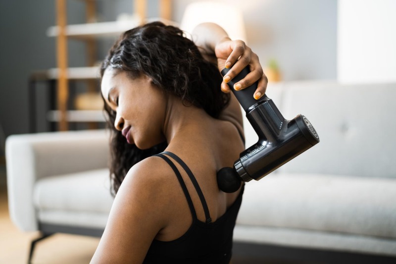 10 Massagepistolen Test – perfekte Ersatz zu einer normalen Massage für zu Hause (2023)