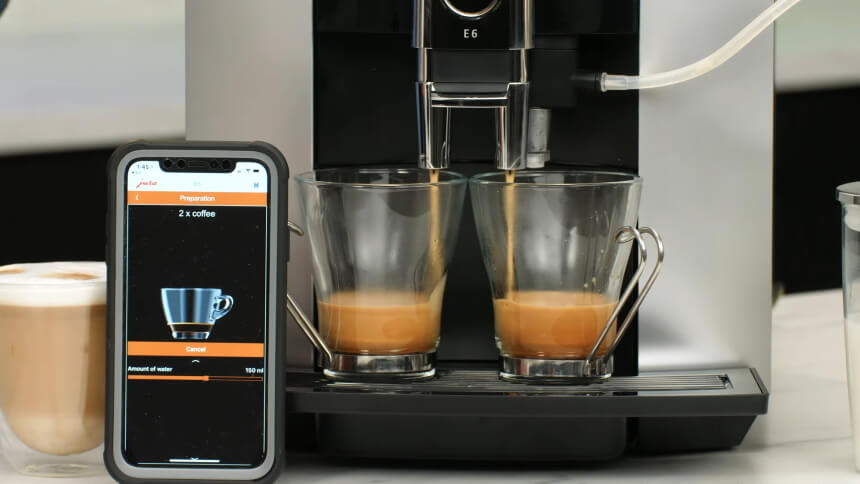 Jura E6 Test – Ein Kaffeevollautomat für preisbewusste Kaffeeliebhaber (Winter 2023)